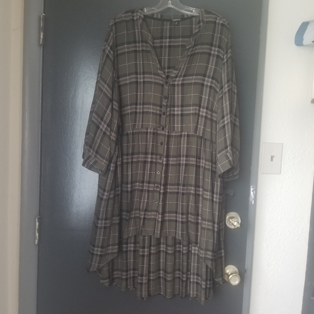 Torrid olive hi lo top